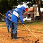 Prefeitura intensifica limpeza após a vazante do Rio Acre e atua nos bairros afetados pela cheia